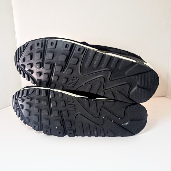 Nike Air Max 90 running shoes - Picture 5 of 7